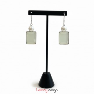 Silver earrings with tourmaline and pearl